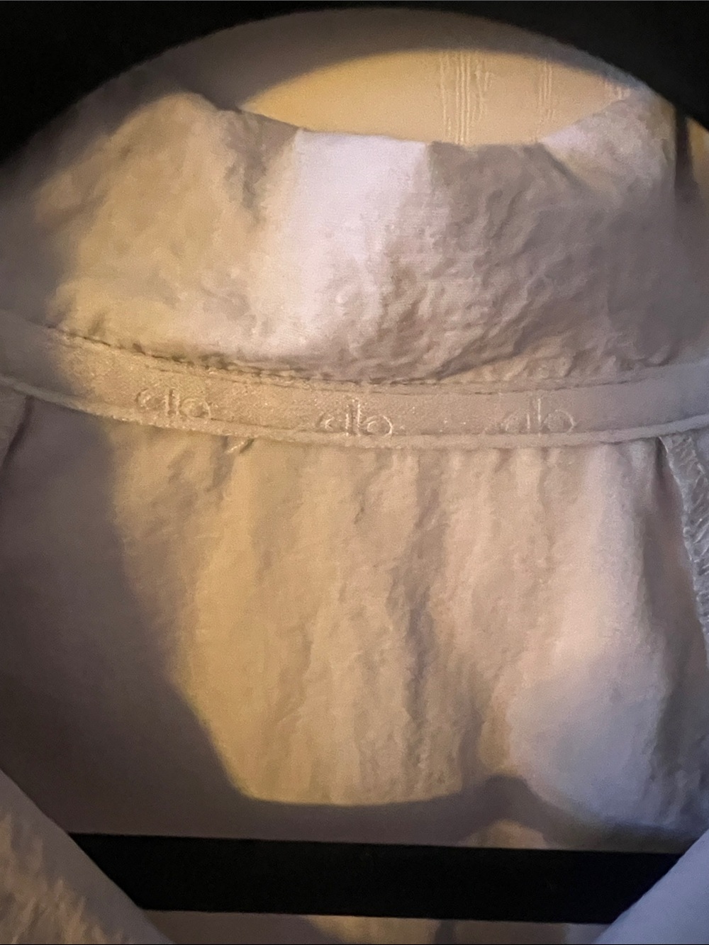 Alo Yoga Cropped 1/4 Zip Alumni Pullover - Light Gray, sz small - Picture 3 of 5